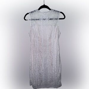 White lace dress size 8 wedding dress